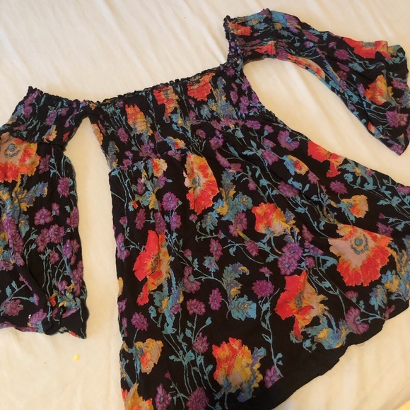 𝘊𝘶𝘵𝘦 𝘧𝘭𝘰𝘳𝘢𝘭 𝘸𝘩𝘪𝘮𝘴𝘺 𝘥𝘳𝘦𝘴𝘴. 🌷 - Picture 3 of 4